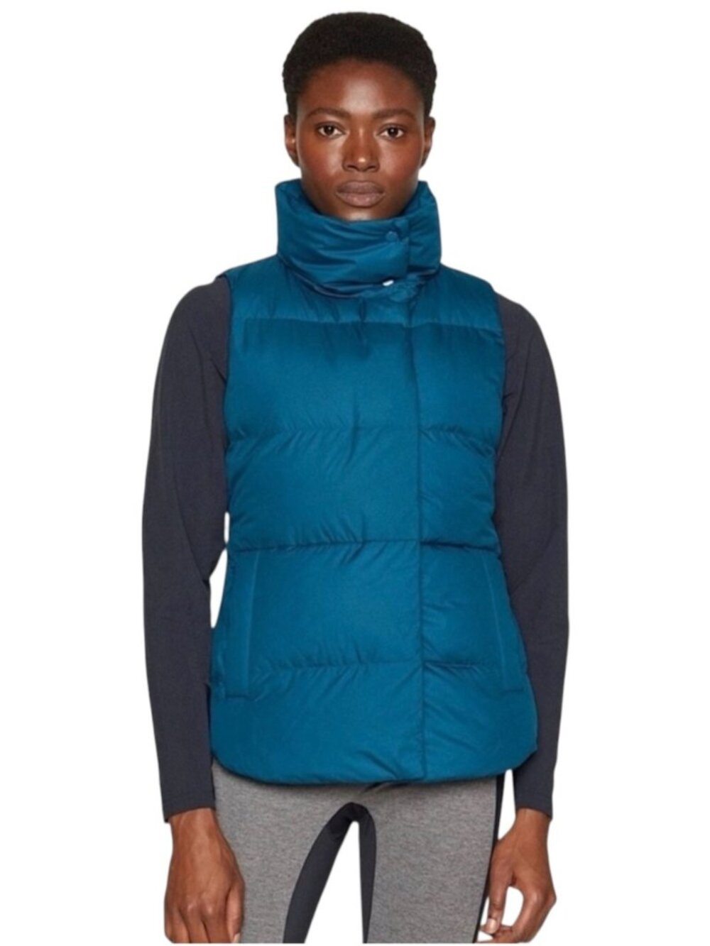 Athleta Downtown Puffer Vest Size Medium Blue Down Filled Insulated